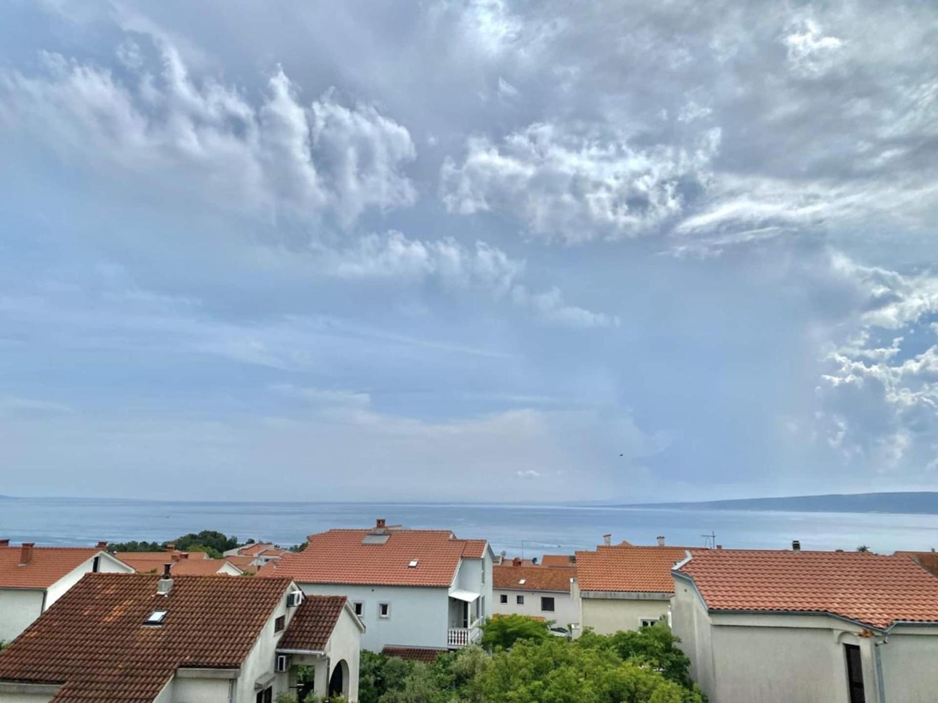 Family Apartments Viva Close To The Beach Veglia Exterior foto