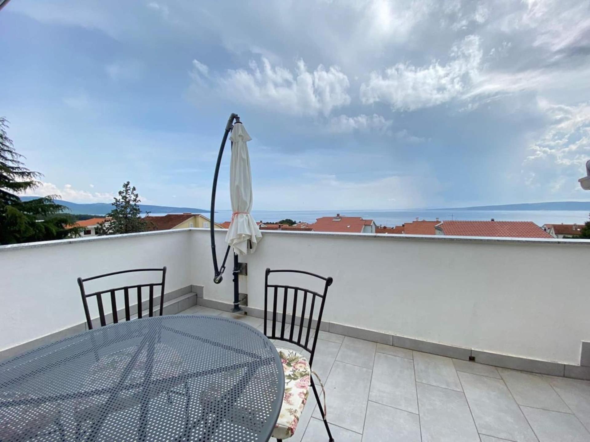 Family Apartments Viva Close To The Beach Veglia Exterior foto