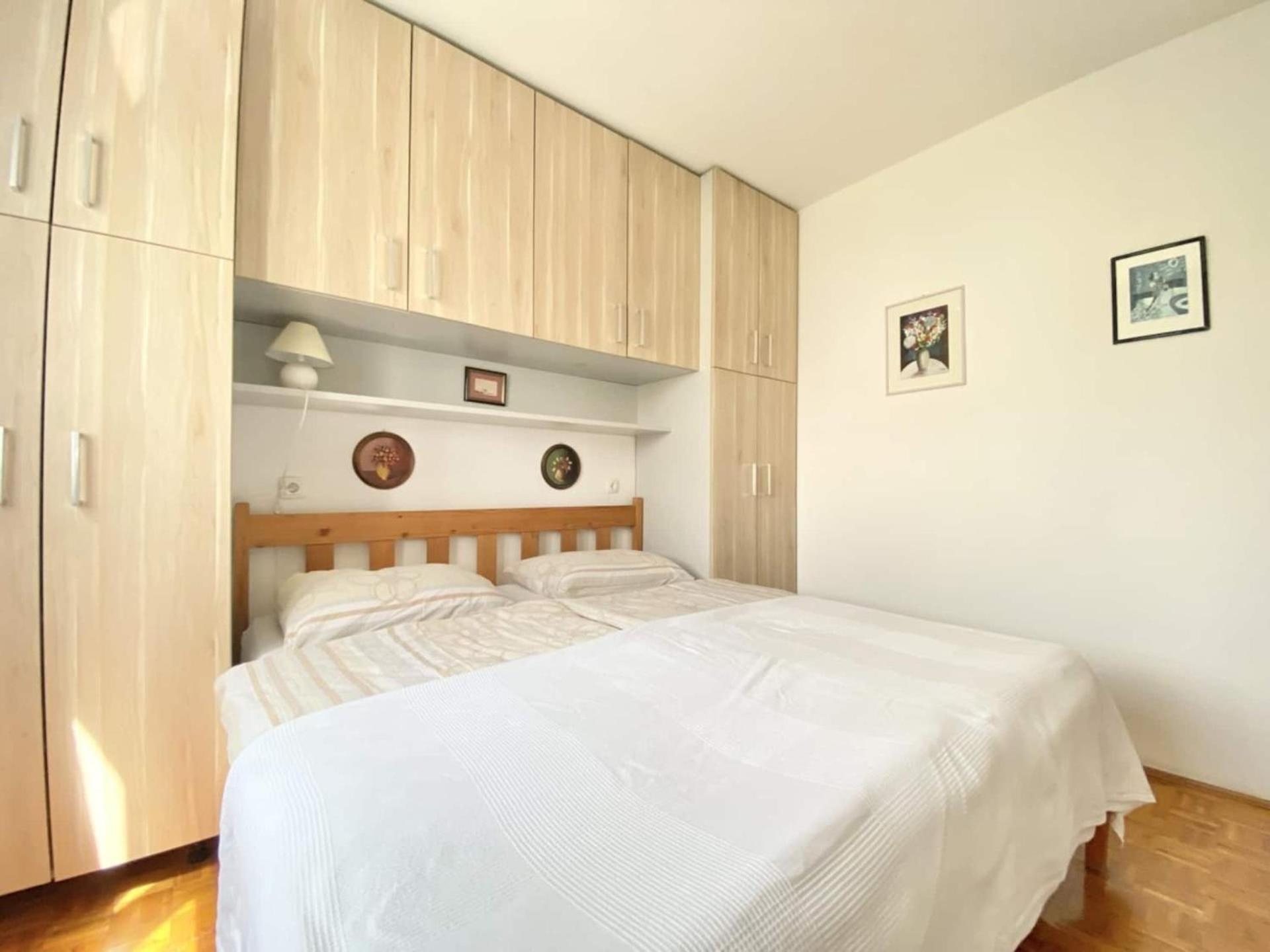 Family Apartments Viva Close To The Beach Veglia Exterior foto