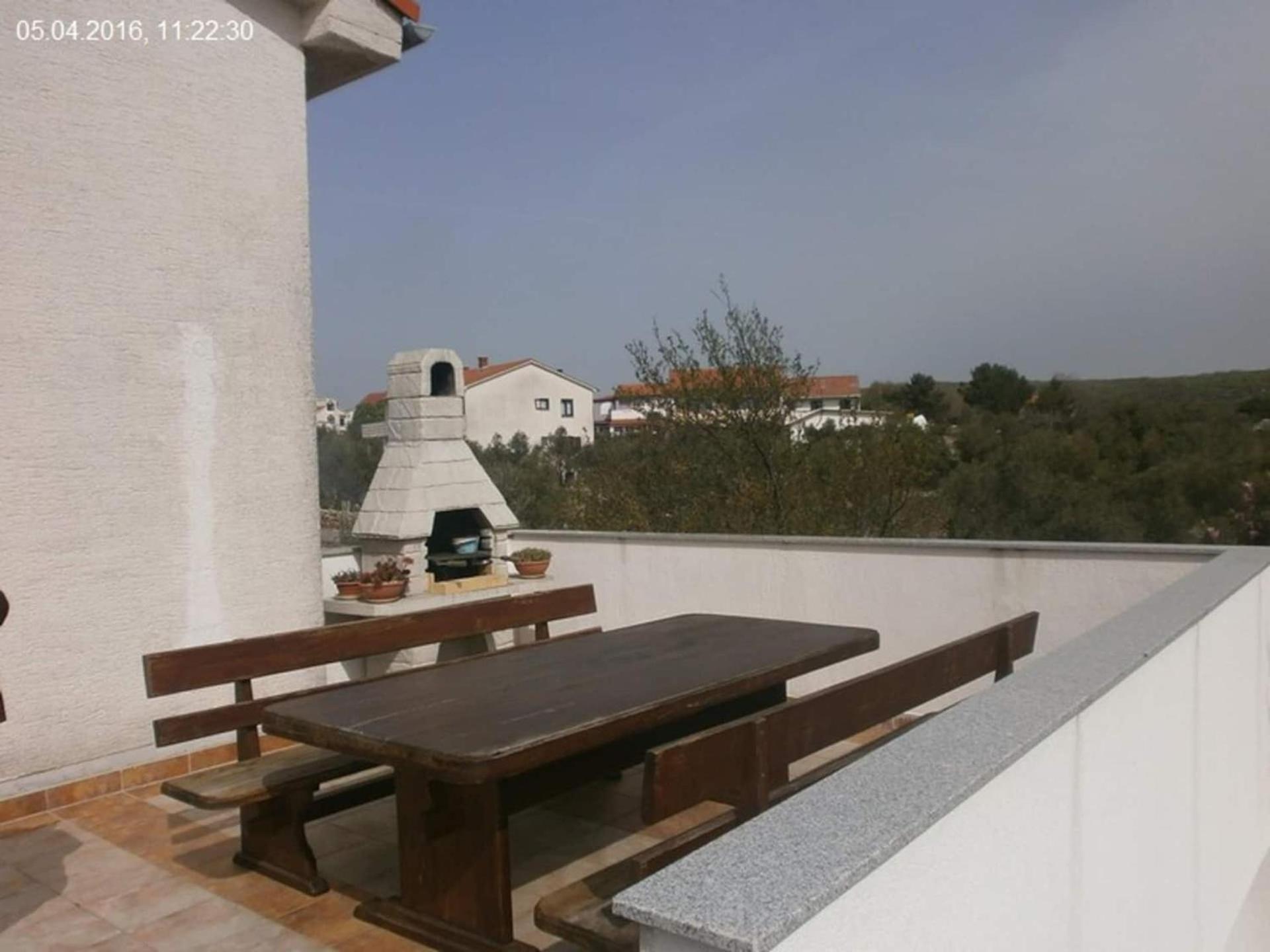 Family Apartments Viva Close To The Beach Veglia Exterior foto