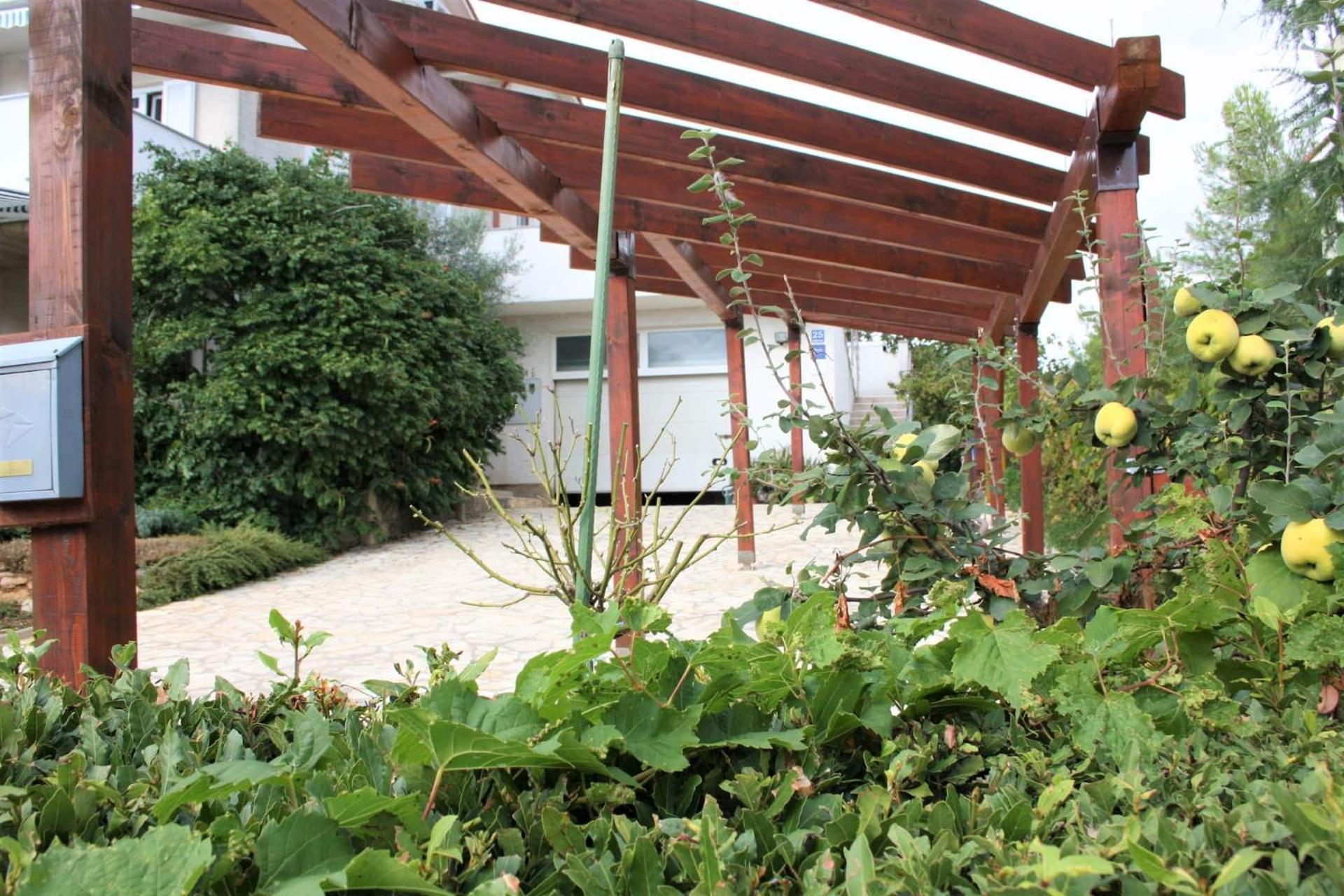 Family Apartments Viva Close To The Beach Veglia Exterior foto