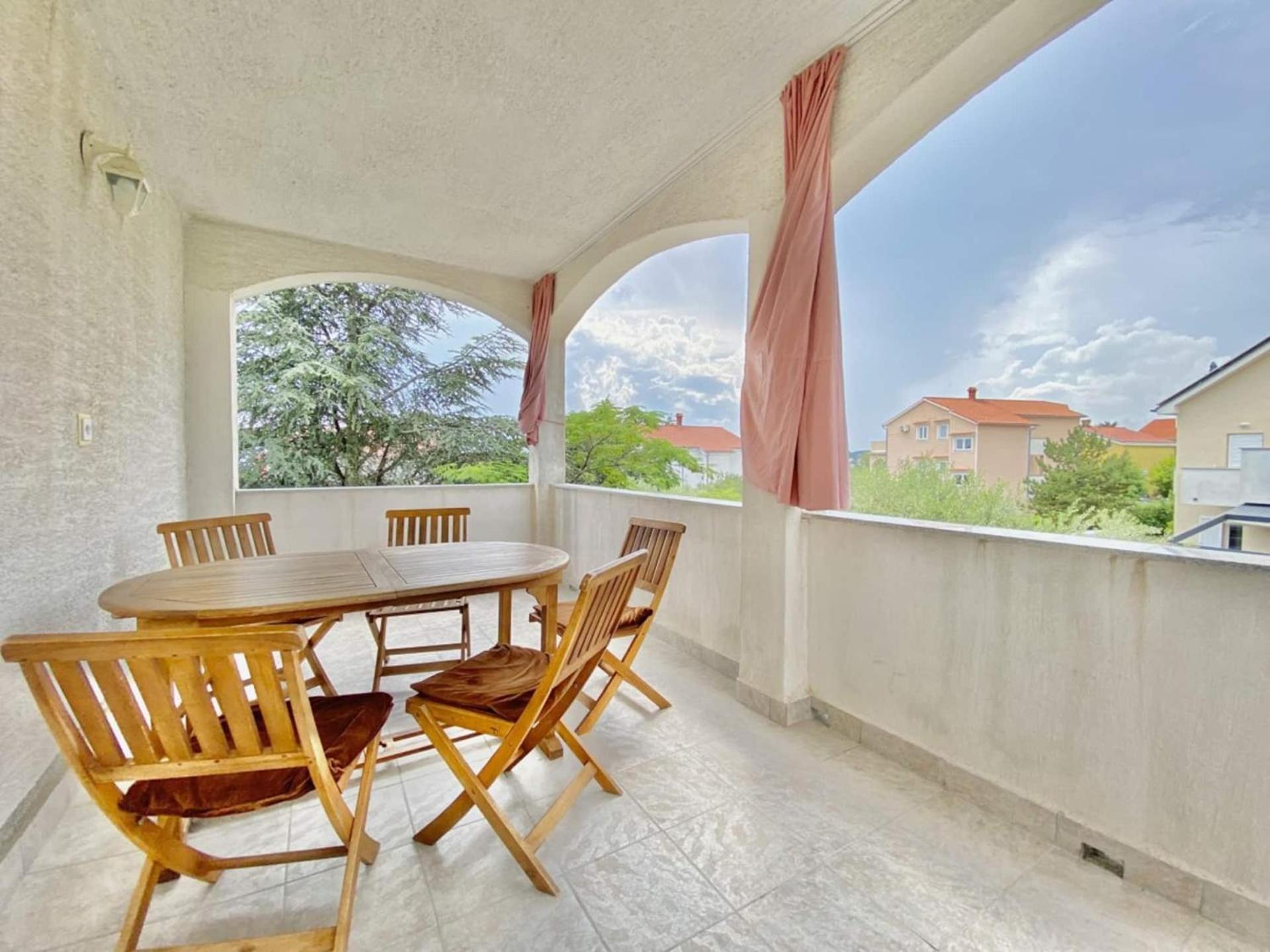 Family Apartments Viva Close To The Beach Veglia Exterior foto